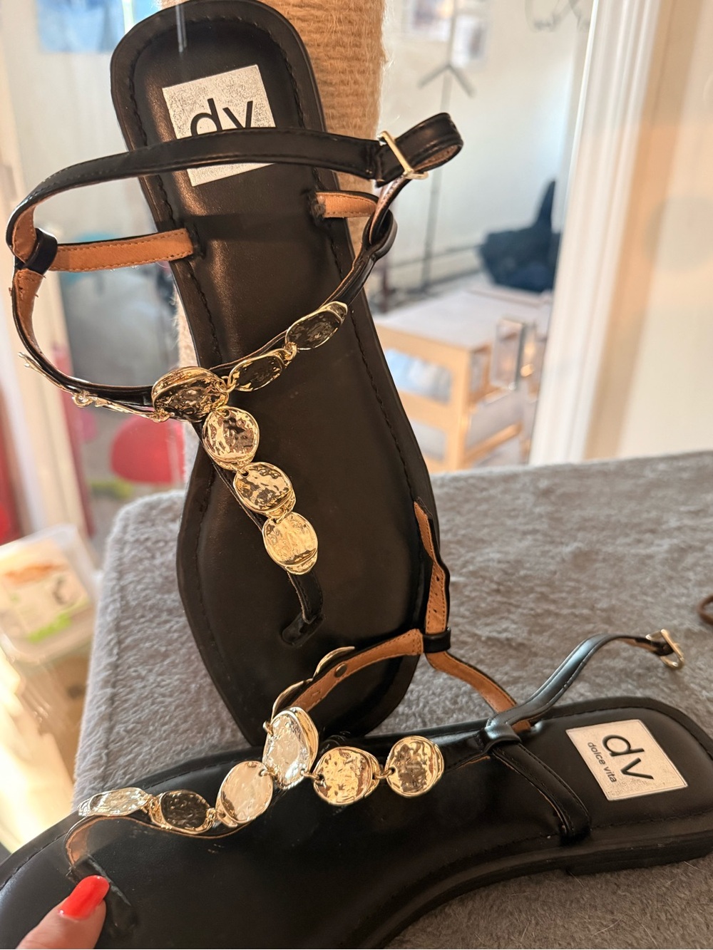DV by Dolce Vita Black T-Strap Sandals with Gold Accents